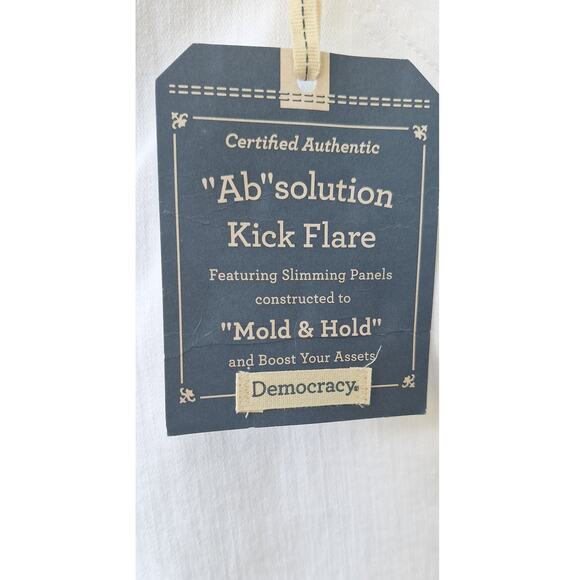 Democracy Ab Solution Kick Flare Capri Crop White Jeans Tummy Control Size 16 - Picture 2 of 10